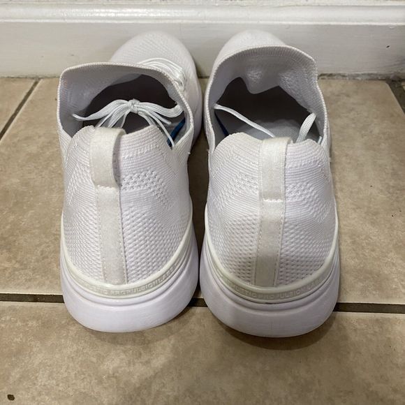 CLEAN APL Techloom Breeze Mens 13 White Lace Up Running Athletic Shoes Sneaker - Picture 3 of 9